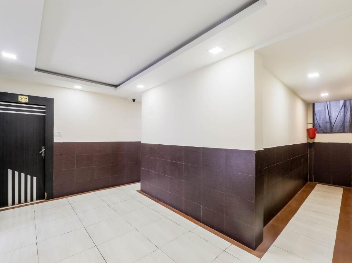 OYO 79765 Hotel Samrat Lucknow Buitenkant foto