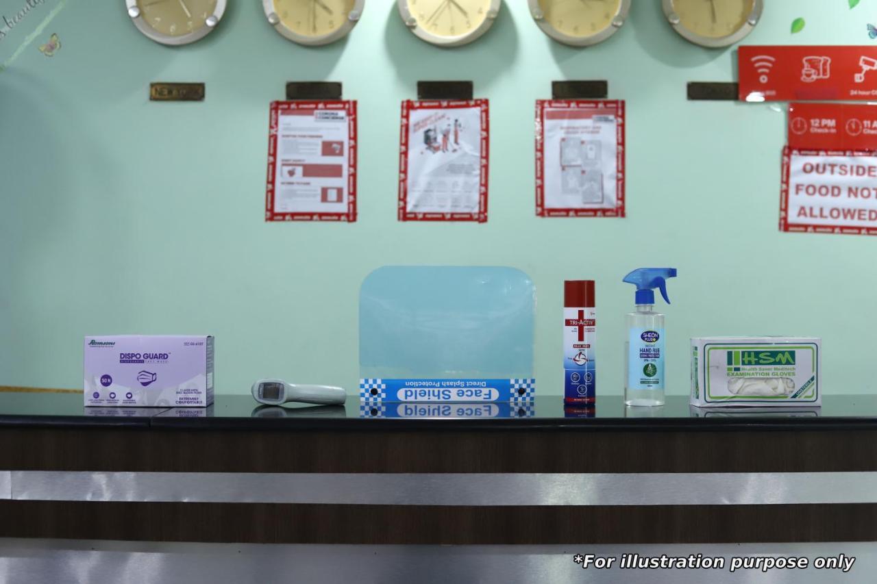 OYO 79765 Hotel Samrat Lucknow Buitenkant foto